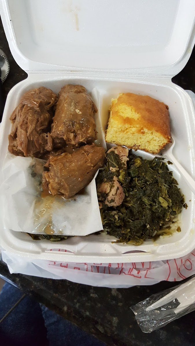Woodmere Deli